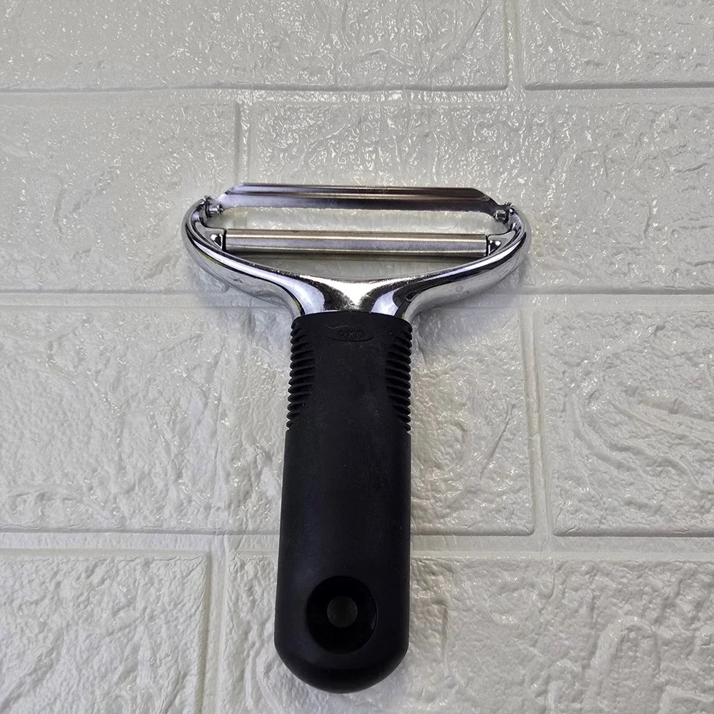 OXO Good Grips Y-Peeler Vegetable‎ Fruit Silver Black Stainless Steel Blade